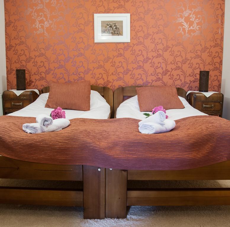 Pod Wzgorzem Bed & Breakfast Frombork Exterior foto