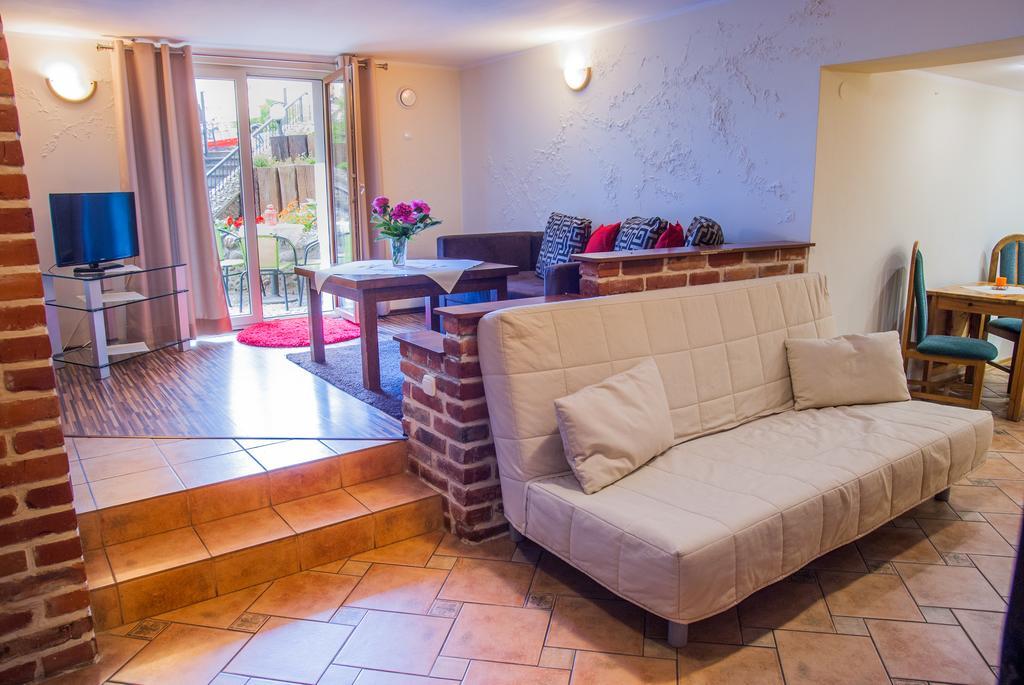 Pod Wzgorzem Bed & Breakfast Frombork Exterior foto