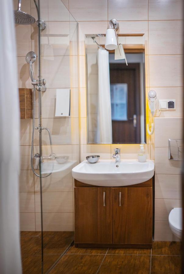 Pod Wzgorzem Bed & Breakfast Frombork Exterior foto