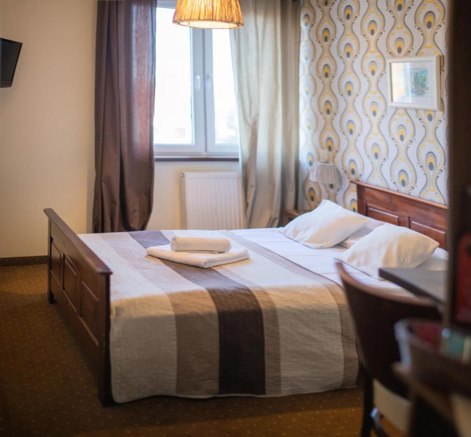 Pod Wzgorzem Bed & Breakfast Frombork Exterior foto